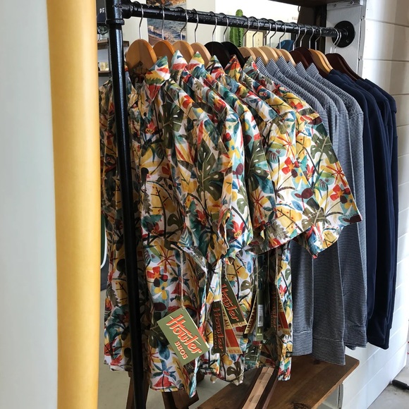 Howler Brothers Mansfield Shirt - Picture 2 of 6